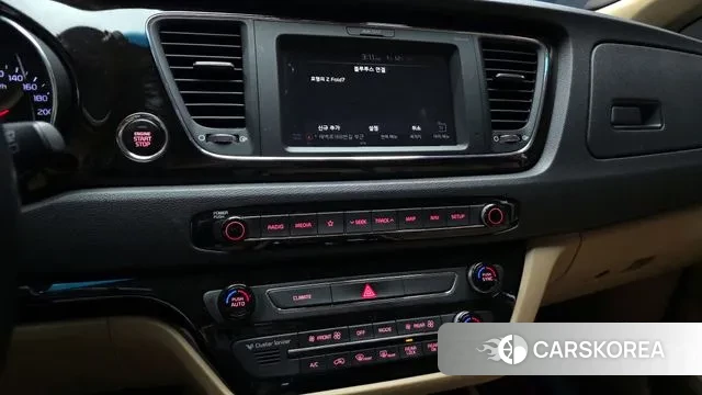 Kia The New Carnival 2018 Белый из Кореи, фото 5