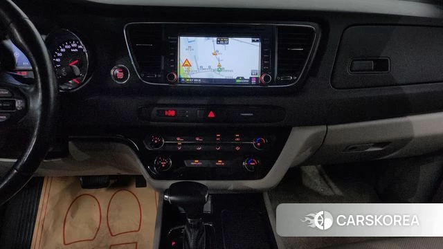 Kia All New Carnival 2018 Белый из Кореи, фото 5