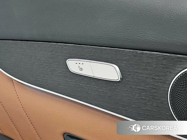 Mercedes-Benz GLC-Class X253 2020 Белый из Кореи, фото 5