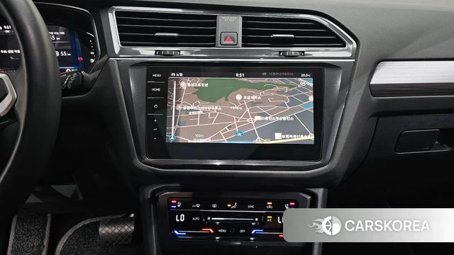 Volkswagen Tiguan Allspace 2023 Серый из Кореи, фото 5