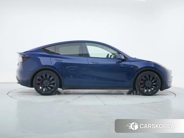Tesla Model Y 2021 Синий из Китая, фото 5