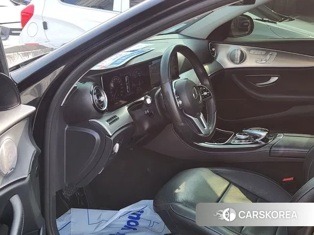 Mercedes-Benz E-Class W213 2019 Черный из Кореи, фото 5