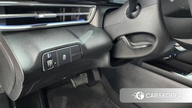 Hyundai The New Avante (CN7) 2024 Серебряный из Кореи, фото 5