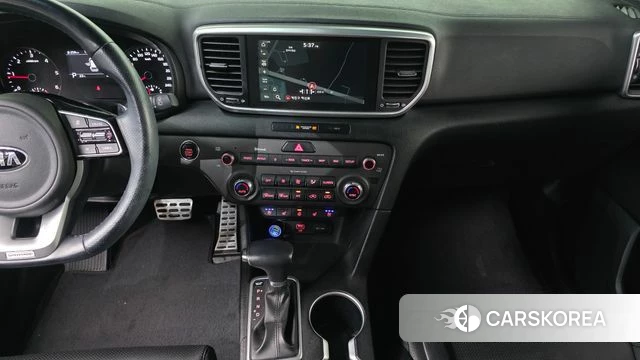 Kia Sportage The Bold 2021 Серебряный из Кореи, фото 5