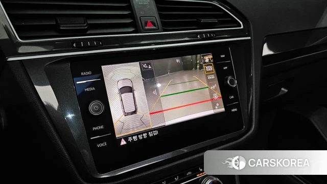 Volkswagen Tiguan second Generation 2019 Белый из Кореи, фото 5