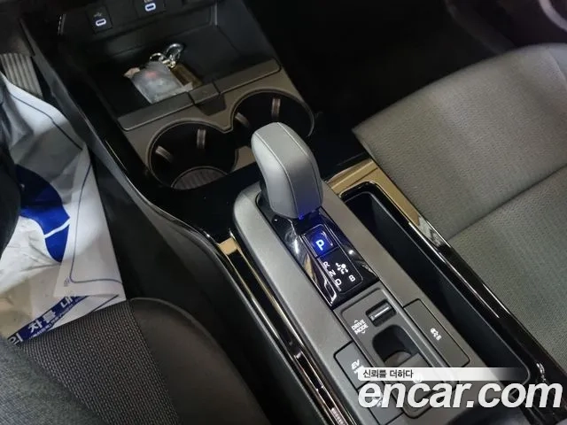 Toyota Prius 5th Generation 2023 Белый из Кореи, фото 5