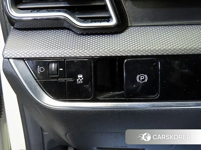 Kia Sportage 5th Generation 2022 Белый из Кореи, фото 5