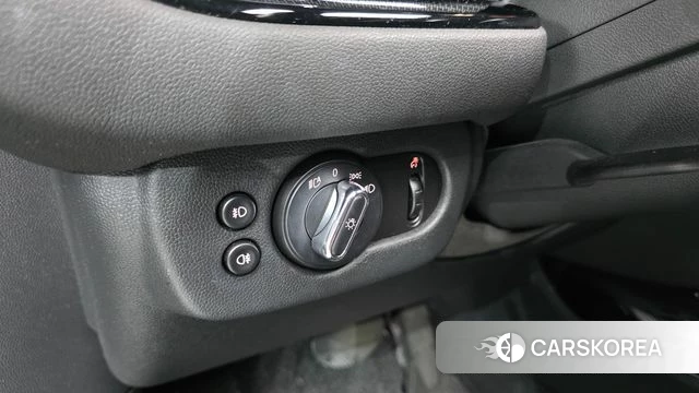 Mini Cooper Clubman 2022 Серебристо-серый из Кореи, фото 5