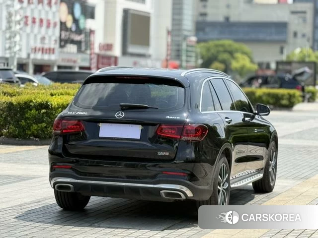 Mercedes-Benz GLC 2021 Черный из Китая, фото 5