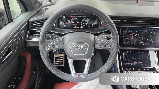 Audi SQ7 (4M) 2026 Черный из Кореи, фото 5