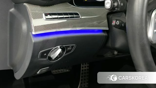 Mercedes-Benz CLS-Class C257 2019 Белый из Кореи, фото 5