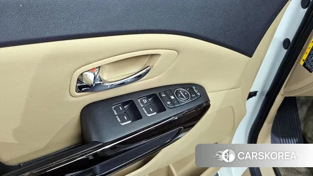 Kia The New Carnival 2020 Белый из Кореи, фото 5