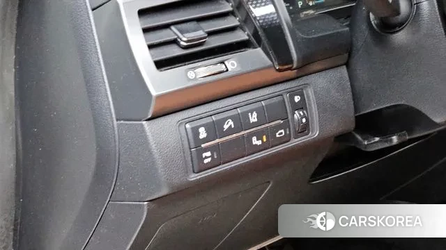 Ssangyong The New Rexton Sports Cannes 2021 Белый из Кореи, фото 5