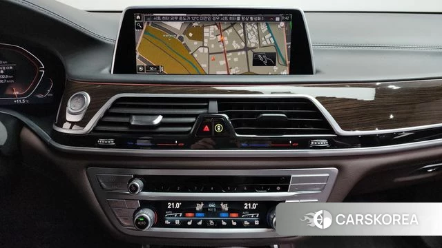 BMW 7 Series (G11) 2022 Серый из Кореи, фото 5