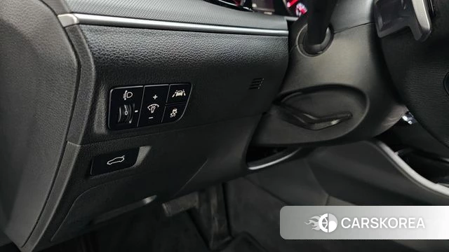 Kia K5 3rd generation 2021 Белый из Кореи, фото 5