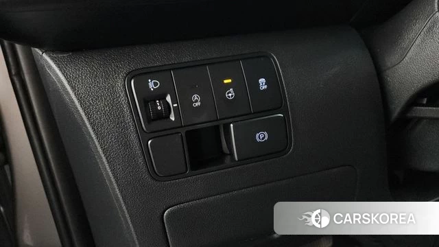 Hyundai Staria 2023 Серебряный из Кореи, фото 5