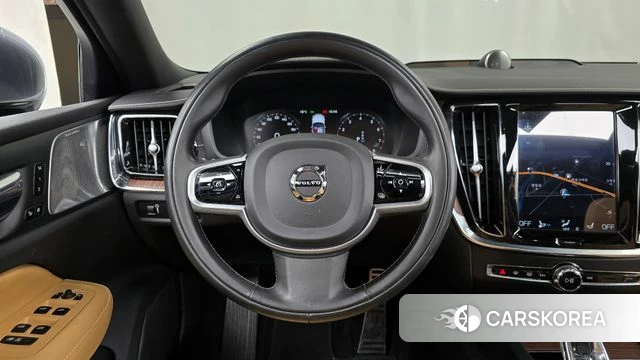 Volvo S60 3rd generation 2021 Серый из Кореи, фото 5