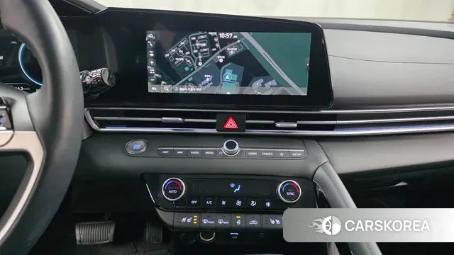 Hyundai The New Avante (CN7) 2023 Белый из Кореи, фото 5