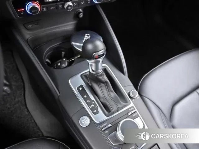 Audi New A3 2020 Белый из Кореи, фото 5