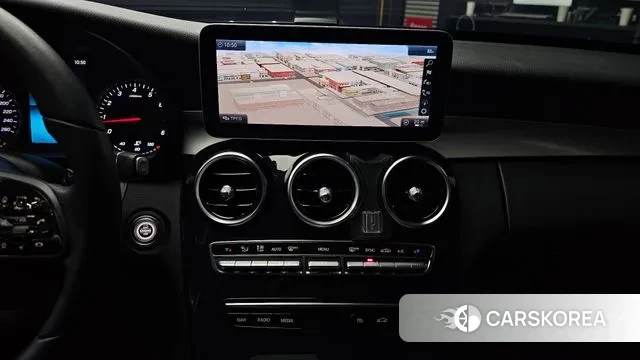 Mercedes-Benz C-Class W205 2019 Синий из Кореи, фото 5