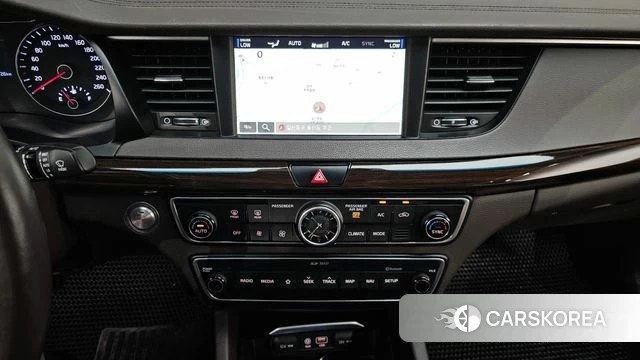 Kia Come New K7 2018 Белый из Кореи, фото 5