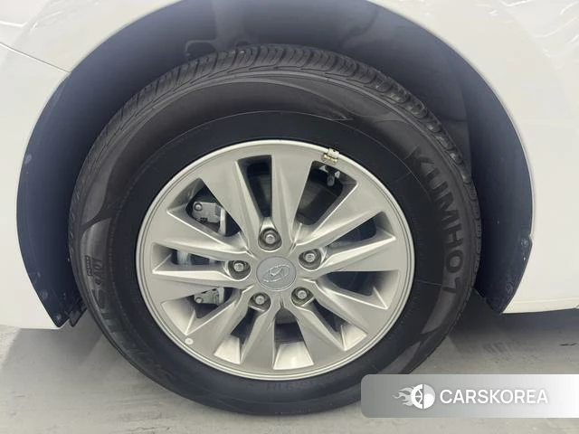 Hyundai Yuedong 2021 Белый из Китая, фото 5