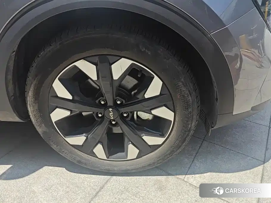 Kia Sportage 2024 Silver/gray из Китая, фото 5