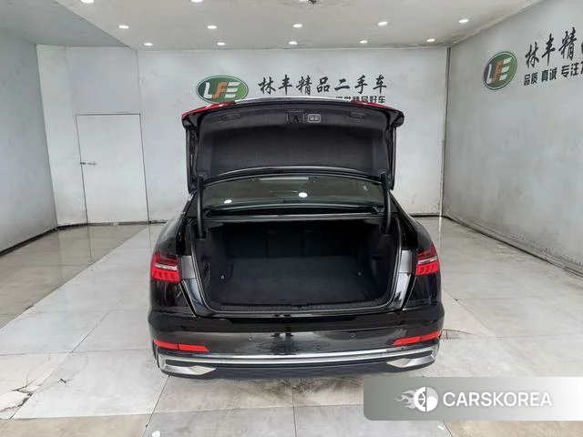 Audi A6L 2025 Черный из Китая, фото 5