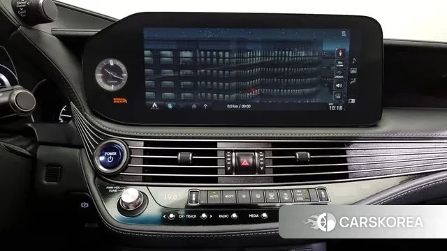 Lexus LS500h 5th generation 2022 Серый из Кореи, фото 5