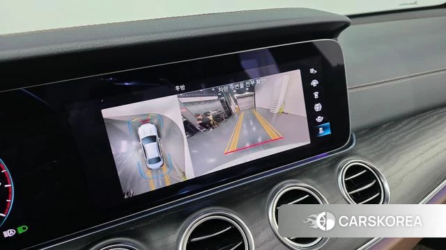 Mercedes-Benz E-Class W213 2023 Белый из Кореи, фото 5