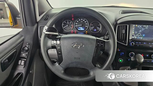 Hyundai The New Grand Starex 2018 Желтый из Кореи, фото 5