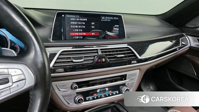 BMW 7 Series (G11) 2018 Черный из Кореи, фото 5