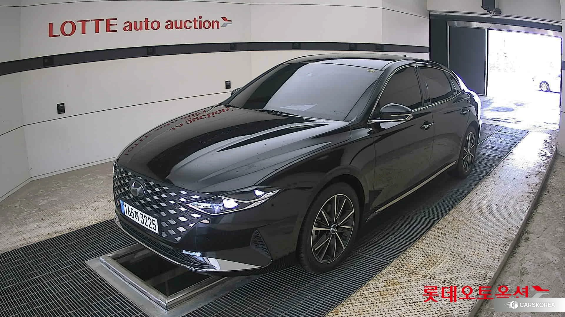 Hyundai Grandeur 2022 Midnight Black Pearl из Кореи, фото 5