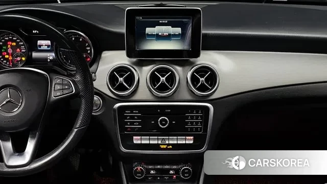 Mercedes-Benz GLA-Class X156 2018 Белый из Кореи, фото 5