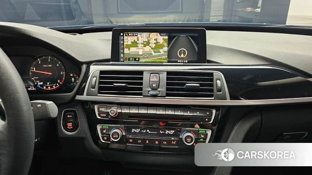 BMW 3 Series GT (F34) 2018 Синий из Кореи, фото 5