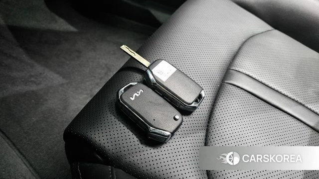 Kia K5 3rd generation 2023 Черный из Кореи, фото 5