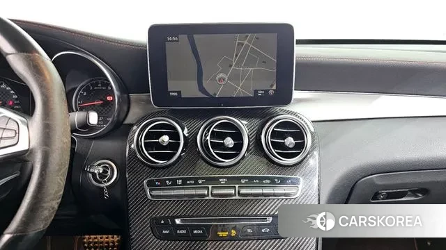 Mercedes-Benz GLC-Class X253 2019 Белый из Кореи, фото 5