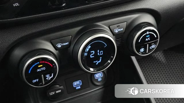 Hyundai Venue 2021 Синий из Кореи, фото 5