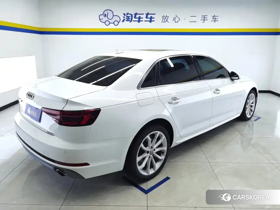 Audi A4L 2018 Белый из Китая, фото 5