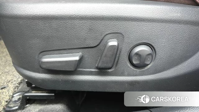 Kia Seltos 2019 Белый из Кореи, фото 5