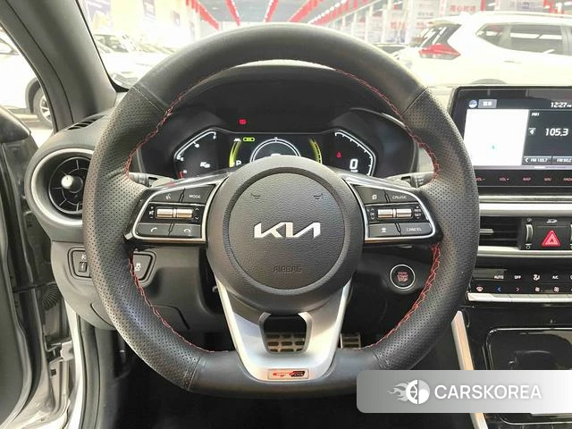 Kia K3 2021 Серебристо-серый из Китая, фото 5