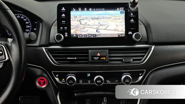 Honda Accord 10th Generation 2018 Белый из Кореи, фото 5