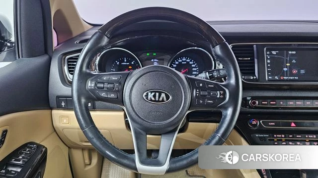 Kia The New Carnival 2018 Белый из Кореи, фото 5