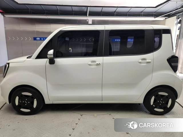 Kia The New Kia Ray EV 2023 Белый из Кореи, фото 5