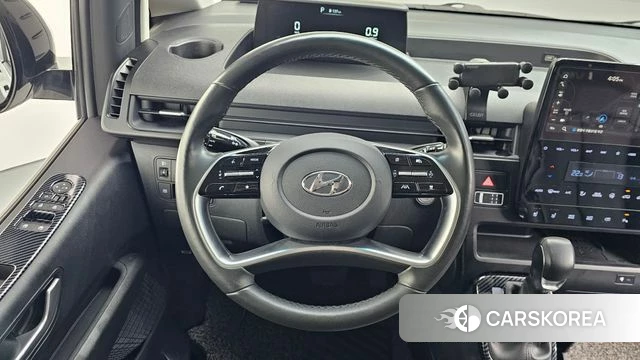 Hyundai Staria 2022 Белый из Кореи, фото 5