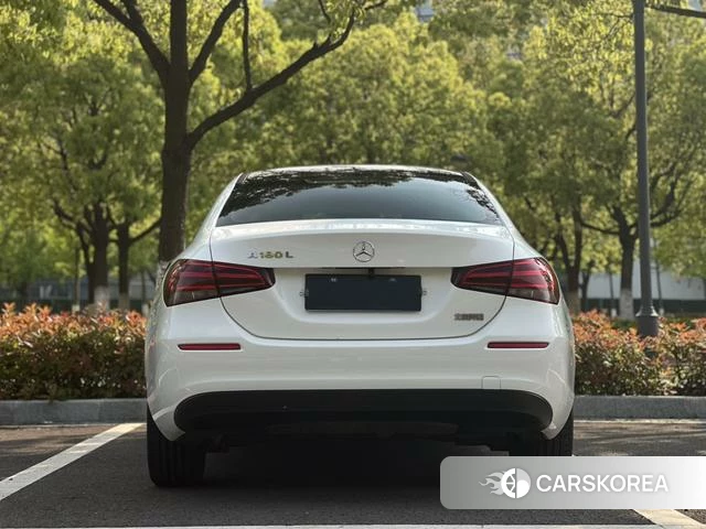 Mercedes-Benz Class A 2020 Белый из Китая, фото 5