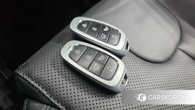 Hyundai The New Santa Fe 2023 Белый из Кореи, фото 5