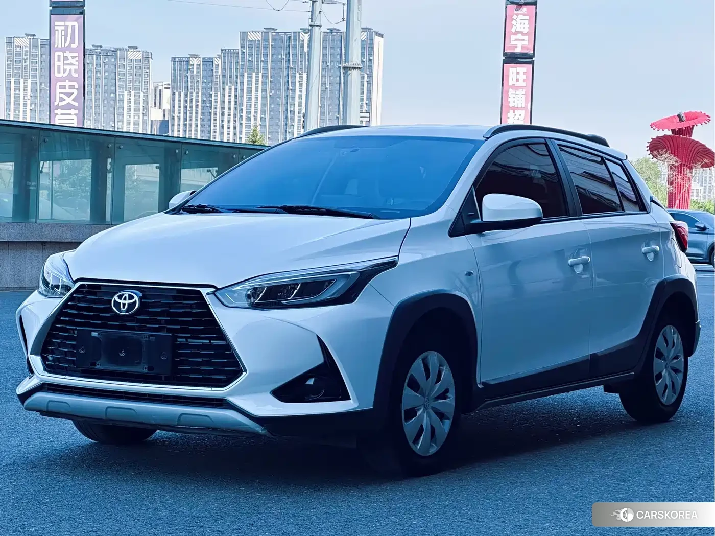 Toyota Yaris L 2022 Белый из Китая, фото 5