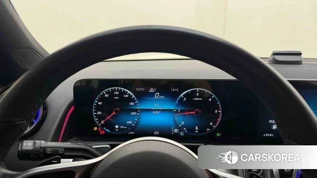 Mercedes-Benz GLB-Class X247 2022 Белый из Кореи, фото 5