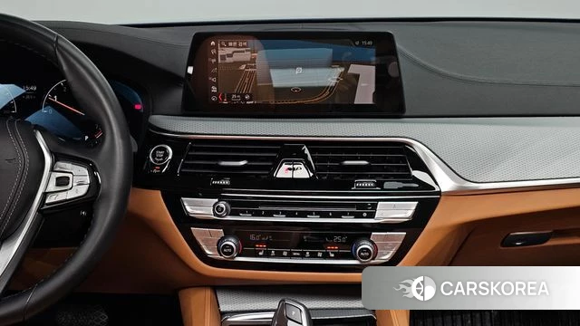 BMW 5 Series (G30) 2019 Синий из Кореи, фото 5
